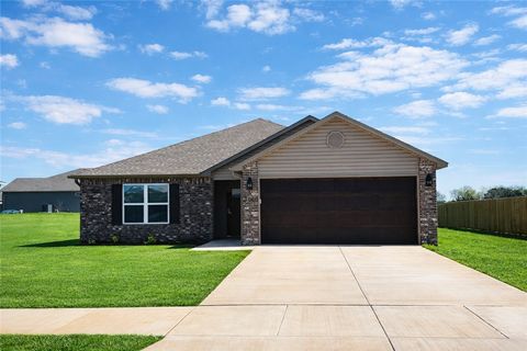 Photo of 2660 Reynolds Street, Pea Ridge, AR 72751 (MLS # 1339165)