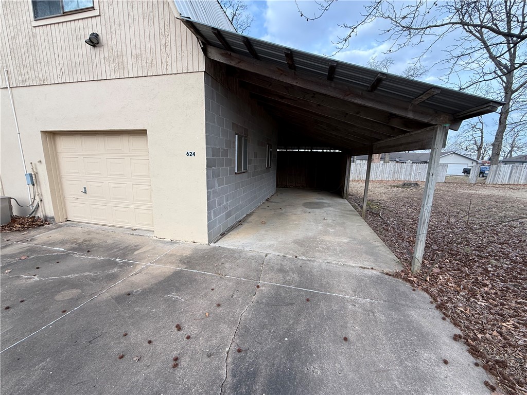 - - Residential Lease