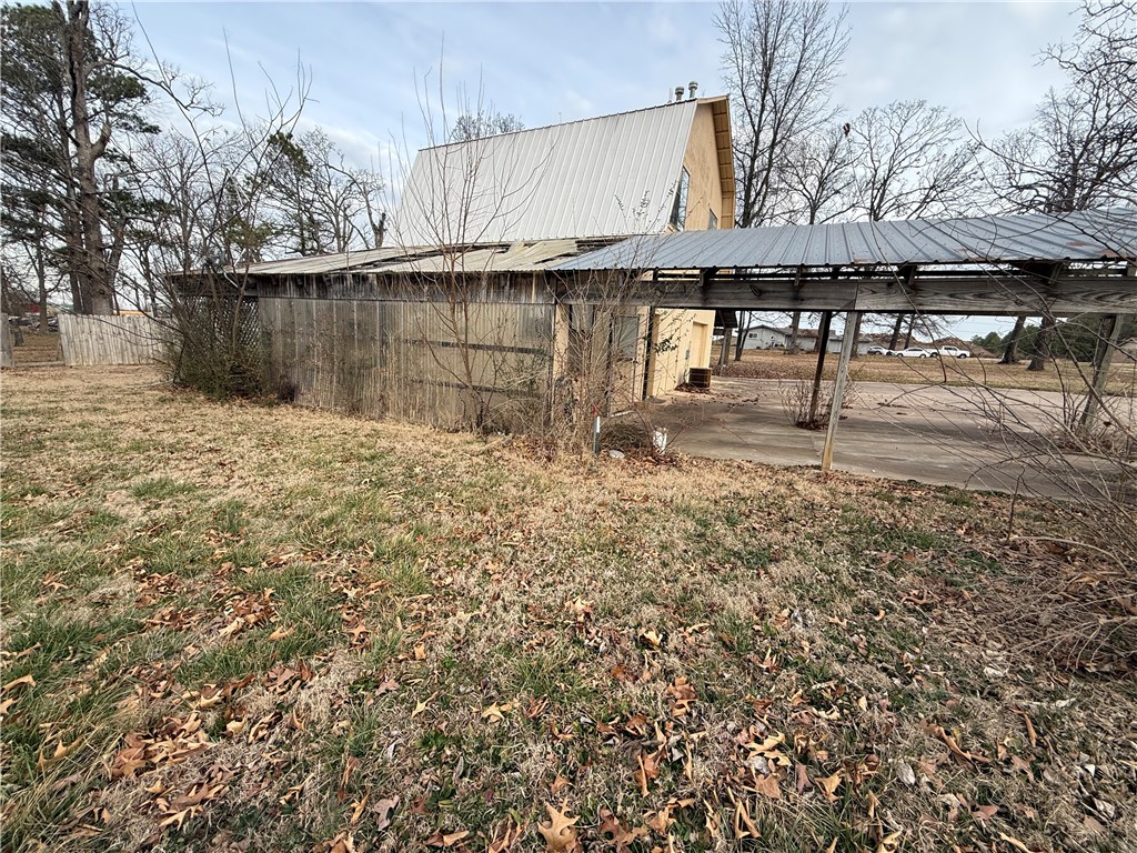 - - Residential Lease