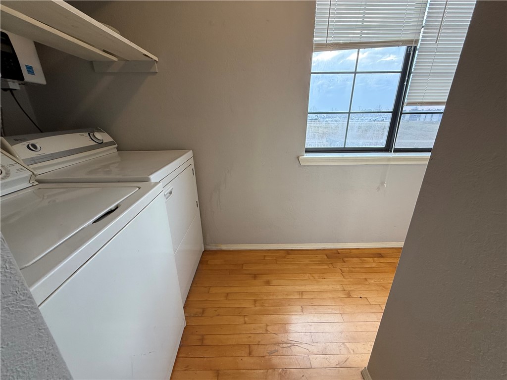 - - Residential Lease