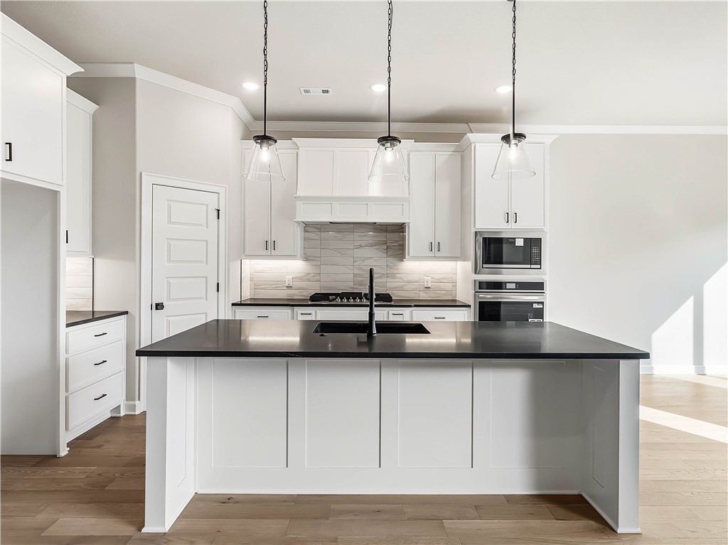 Hillcrest - Residential