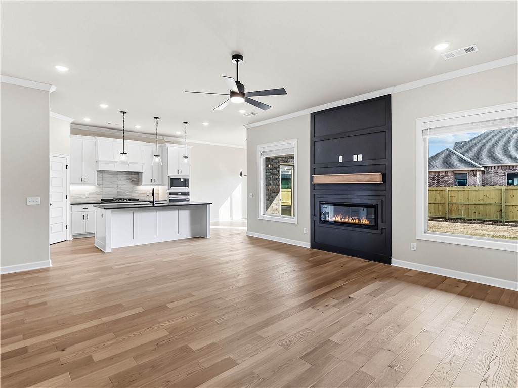 Hillcrest - Residential