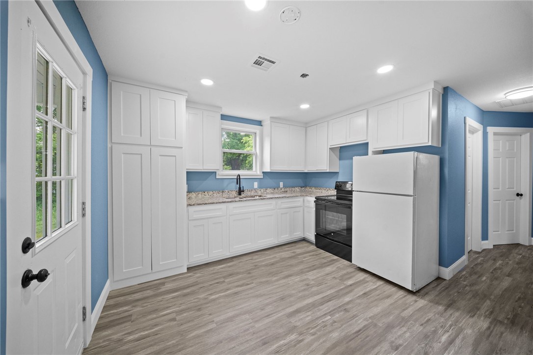 Lincoln Outlots - Residential