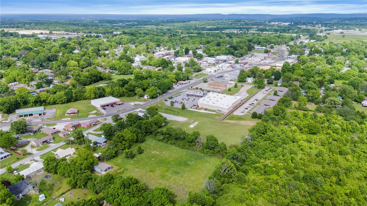 Lincoln Outlots - Residential