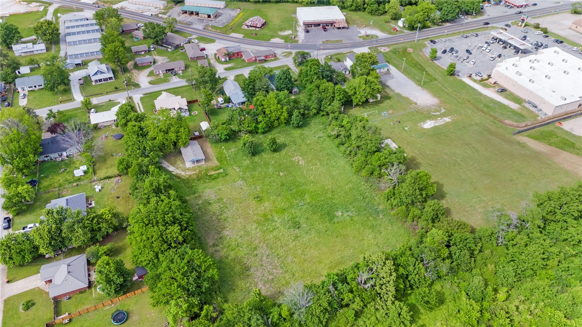 Lincoln Outlots - Residential