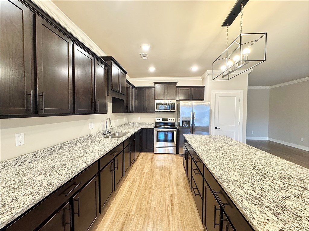 Hawthorne Heights - Residential