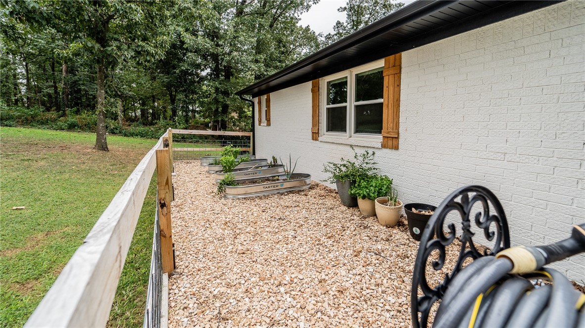 Tontitown Outlots - Residential