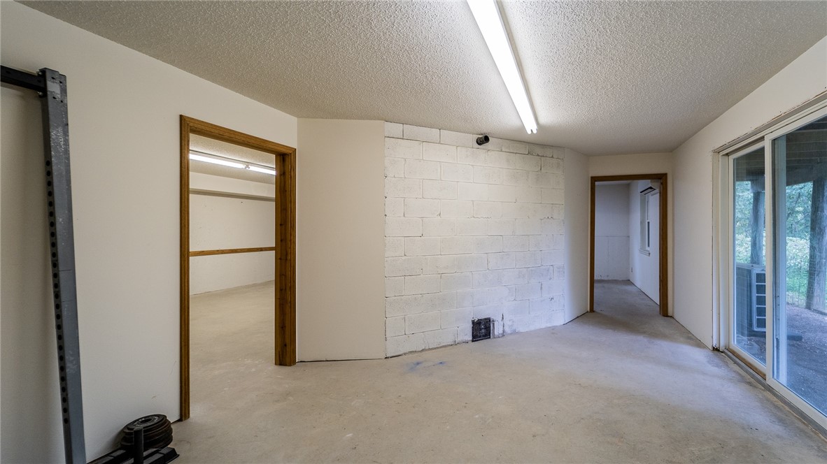 Tontitown Outlots - Residential