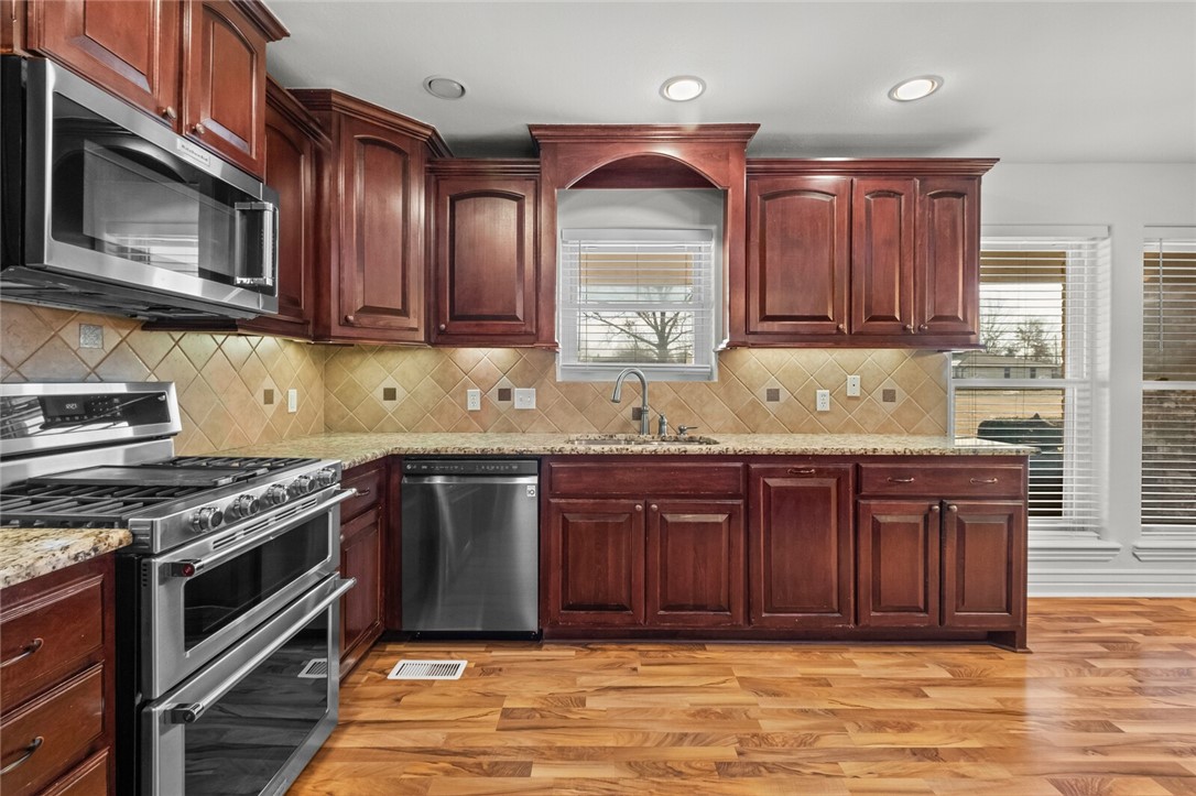Cordova Add Ph 2 Rogers - Residential