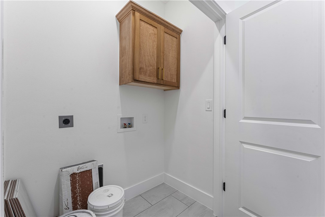 Islay Sub Bvv - Residential