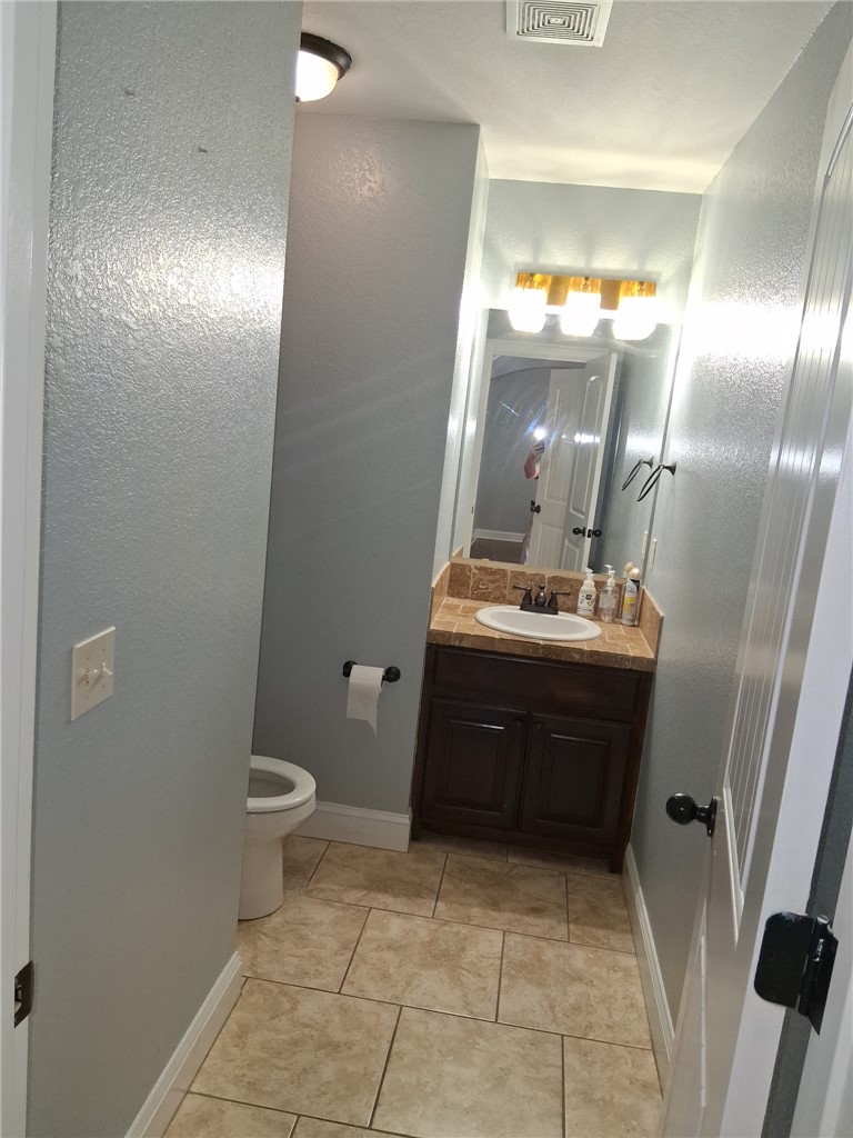 Mountain Ranch S/D Phase 1 - Residential Lease