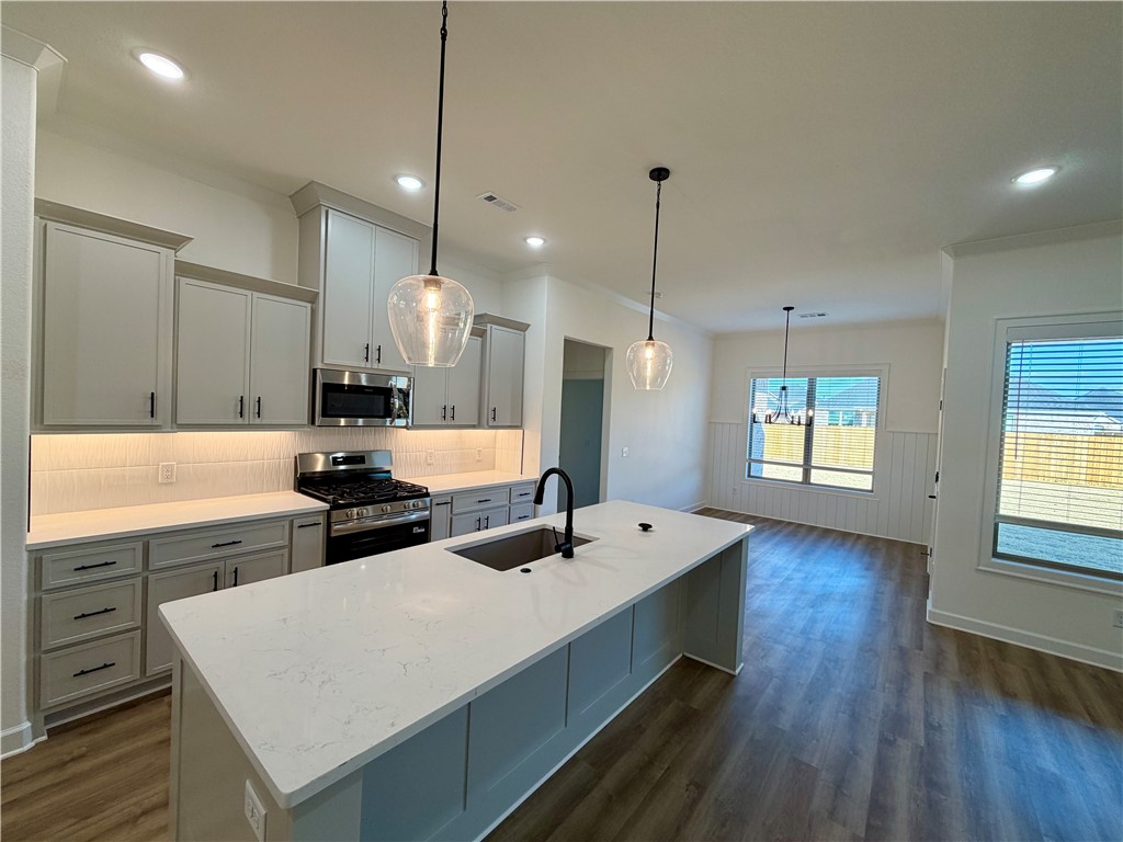 Yorktown 2 - Residential