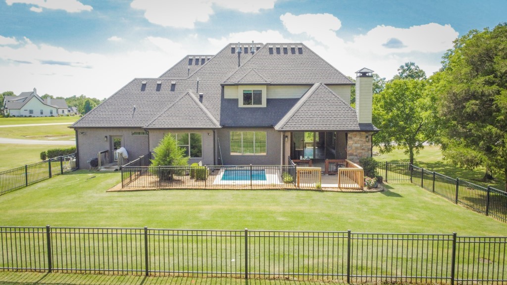 Knolls - Residential