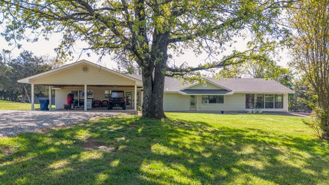 Photo of 13094 Highway 348, Mountainburg, AR 72946 (MLS # 1362426)