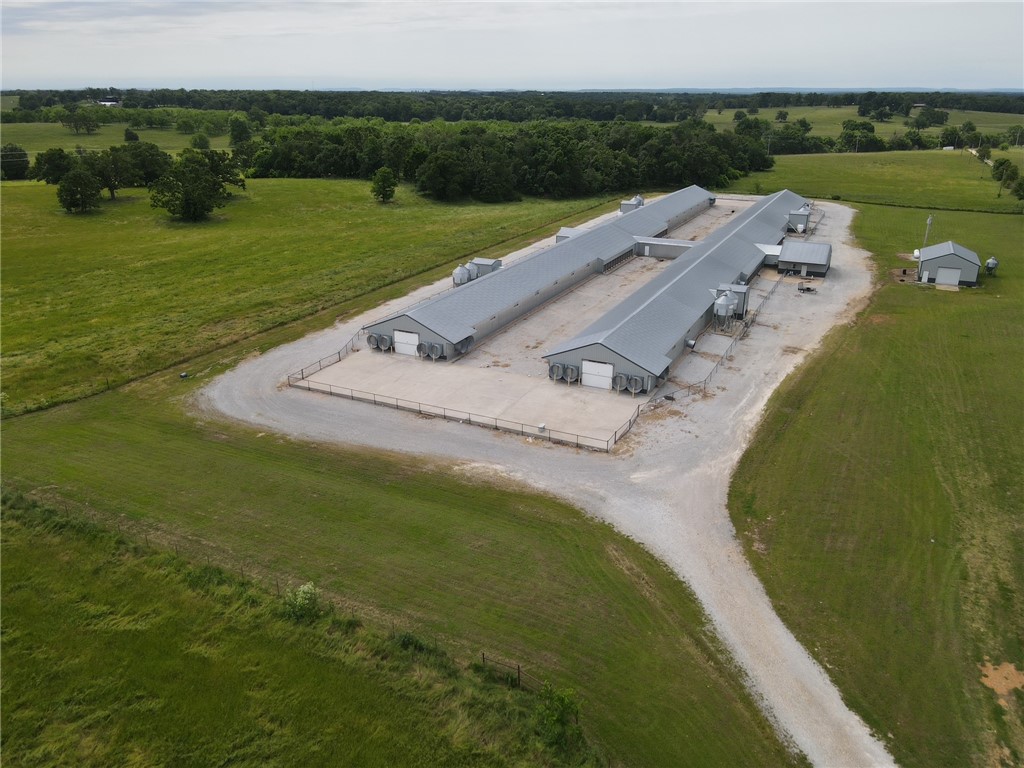 Incredible Income-Producing Breeder Egg Farm on 20 Acres!
This fully updated, modern breeder egg farm offers a rare opportunity with a long-term contract available for guaranteed income. Nestled on 20 beautiful acres, the property combines impressive functionality with peaceful seclusion—just minutes from town! The facility is newer and has been fully upgraded for efficiency and performance, making it turnkey and ready for immediate operation. Whether you're expanding your agricultural portfolio or looking for a stable, high-yield investment, this property checks all the boxes. Don't miss this chance to own a high-performing farm in a prime rural location!