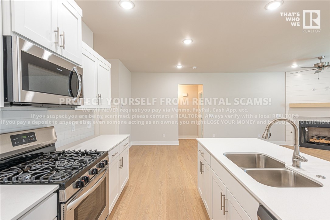 TOWNE WEST S/D PH I - Residential Lease