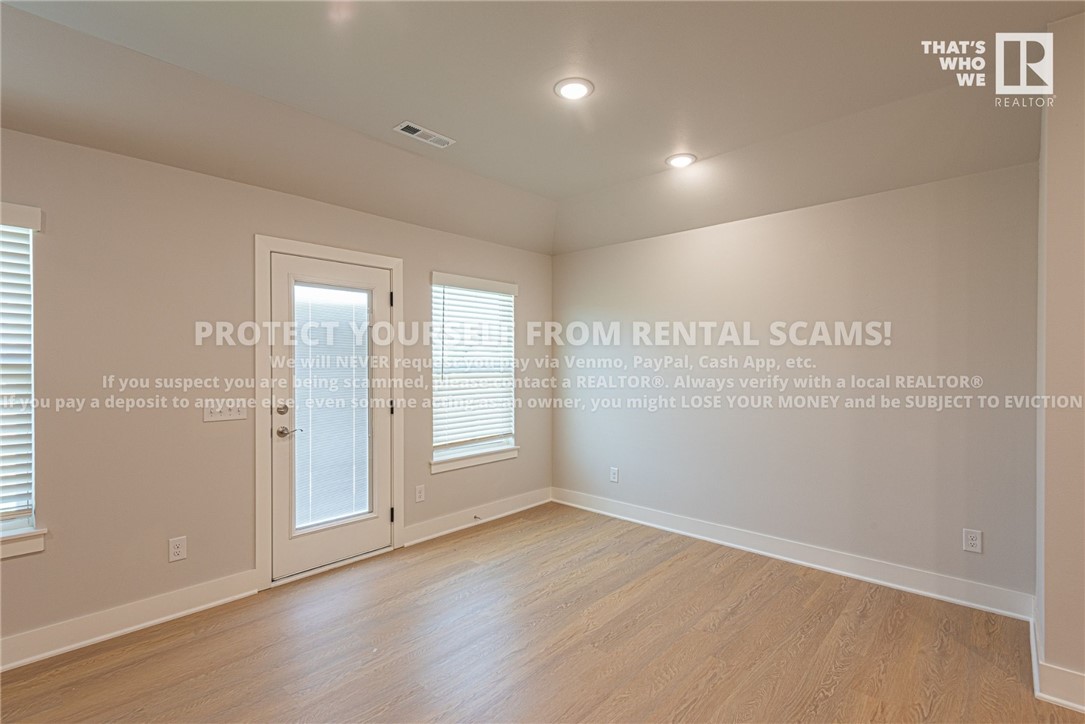 TOWNE WEST S/D PH I - Residential Lease