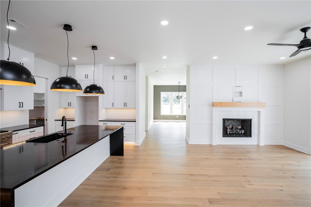 Aurora Sub Ph 2 Bentonville - Residential