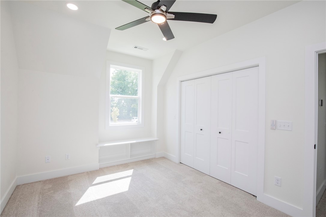 Aurora Sub Ph 2 Bentonville - Residential