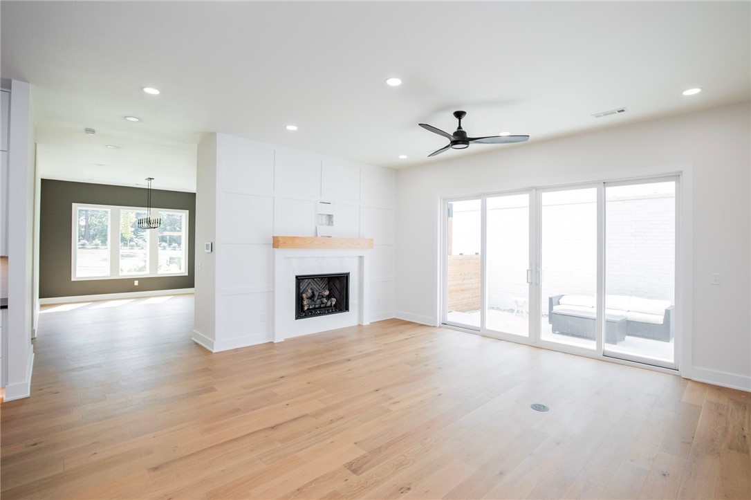 Aurora Sub Ph 2 Bentonville - Residential