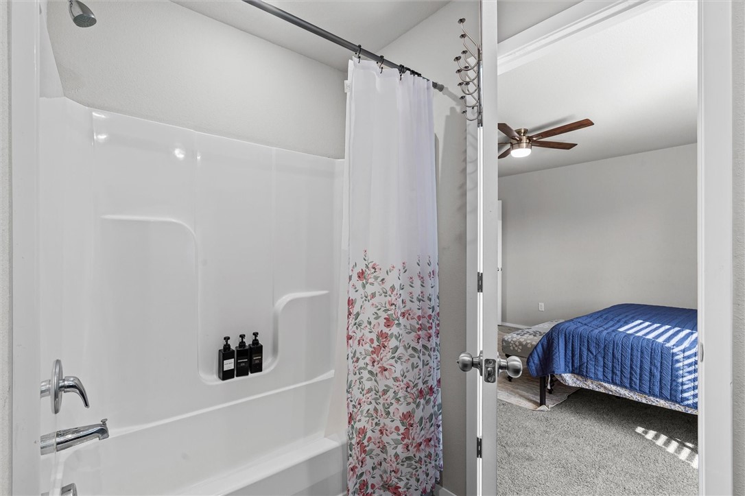 Fox Tail Phase II - Residential Lease