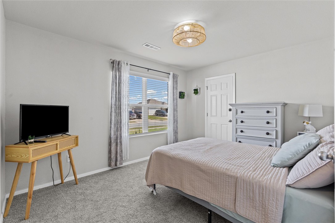 Fox Tail Phase II - Residential Lease