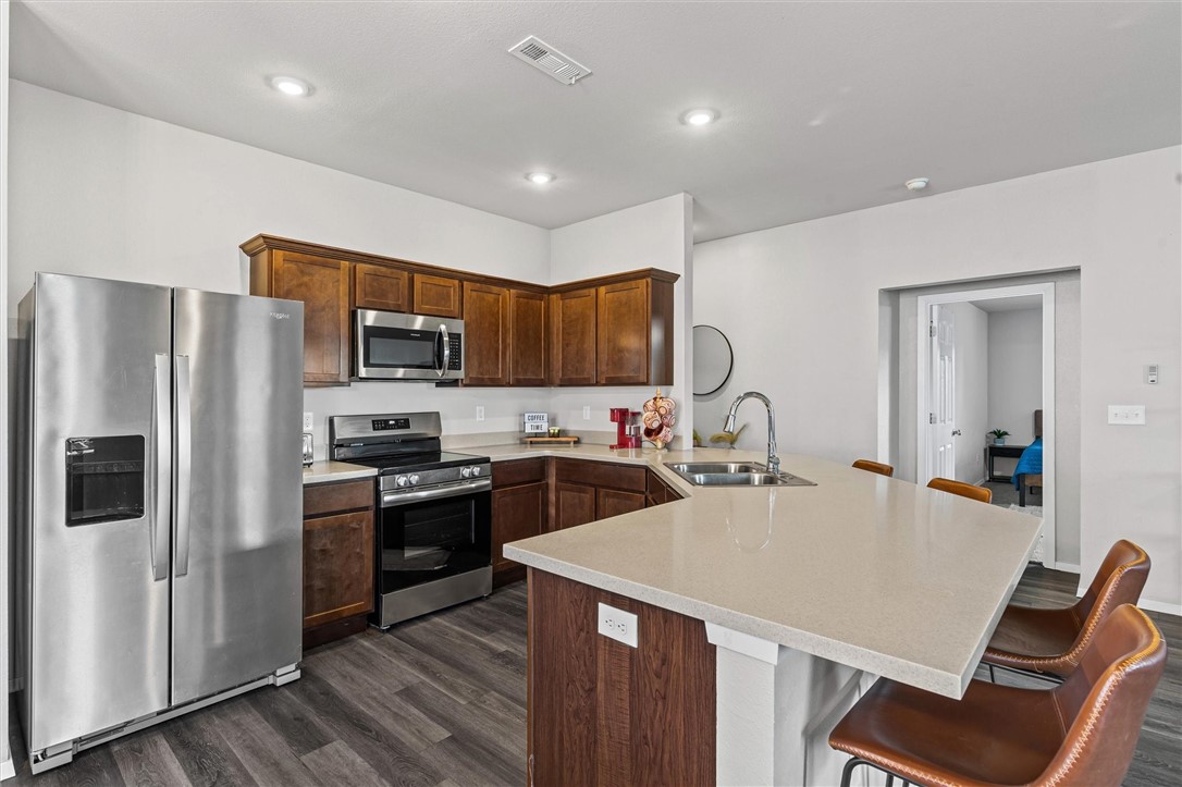 Fox Tail Phase II - Residential Lease