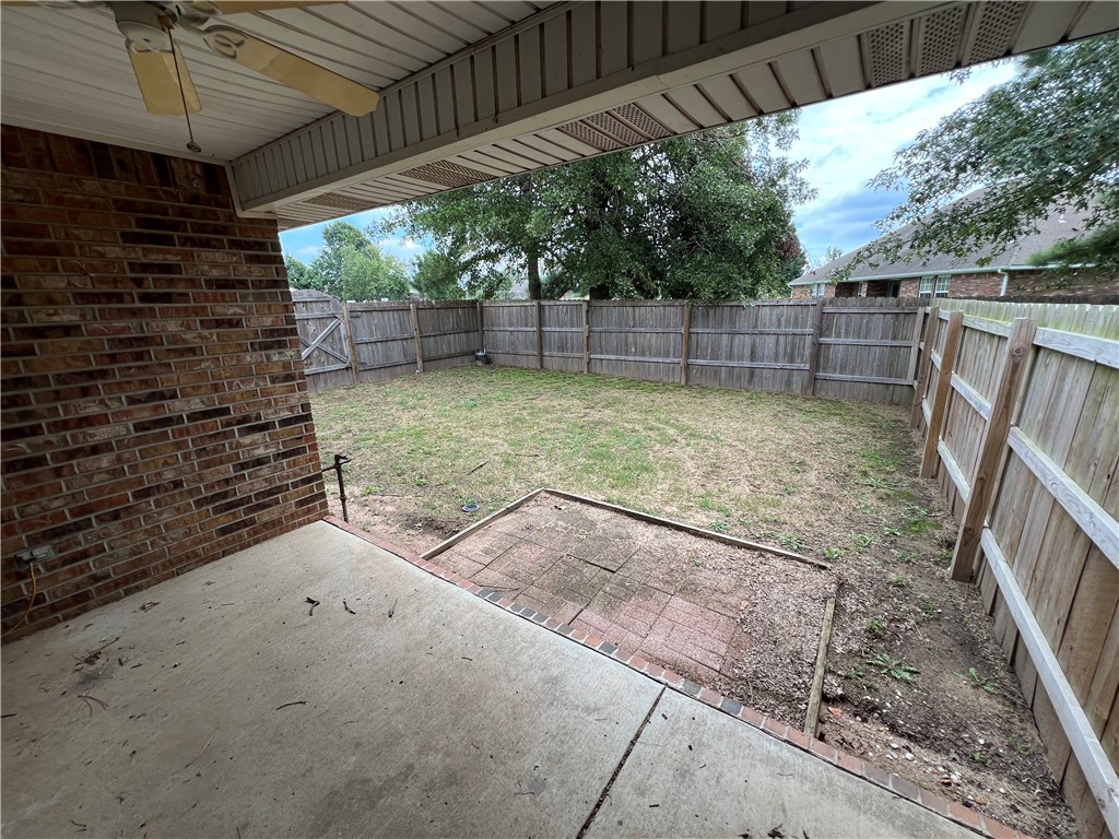 Ravenwood Dev Ph 4 Siloam Spgs - Residential Lease