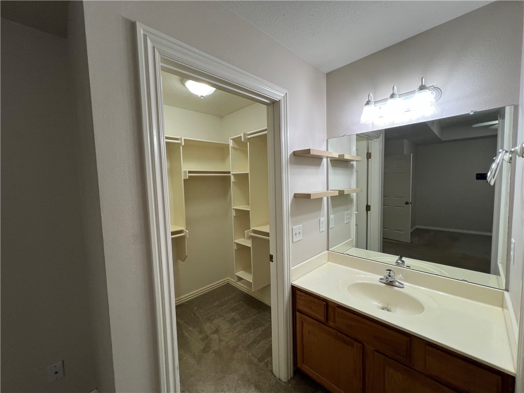 Ravenwood Dev Ph 4 Siloam Spgs - Residential Lease