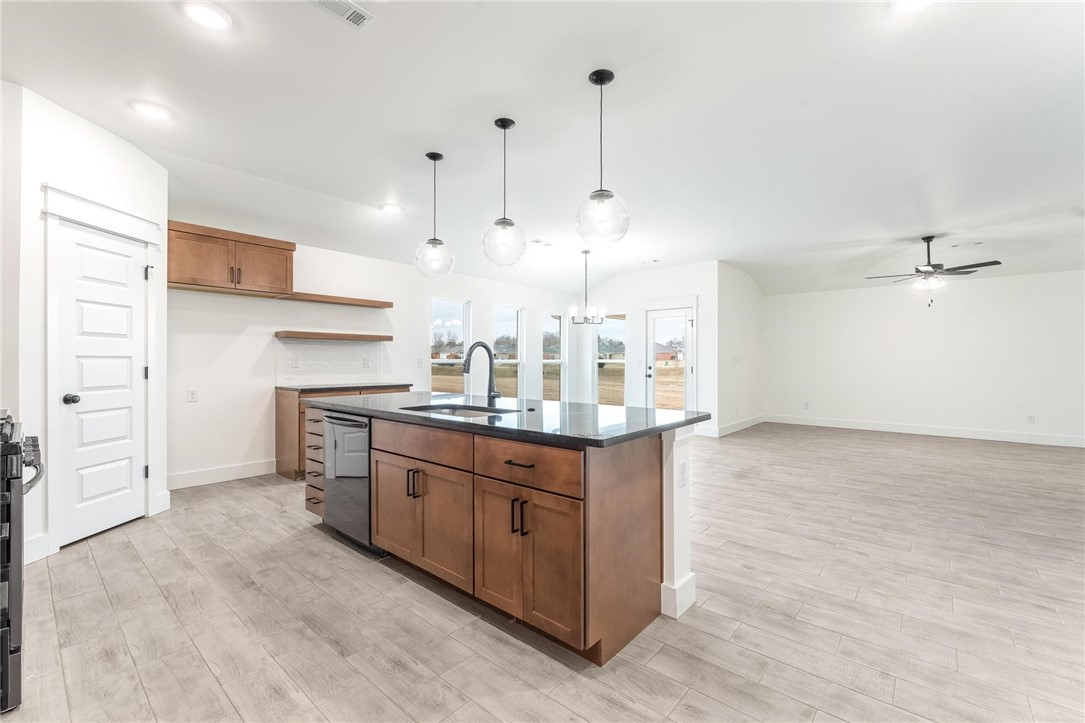 Woodcrest Walk - Residential