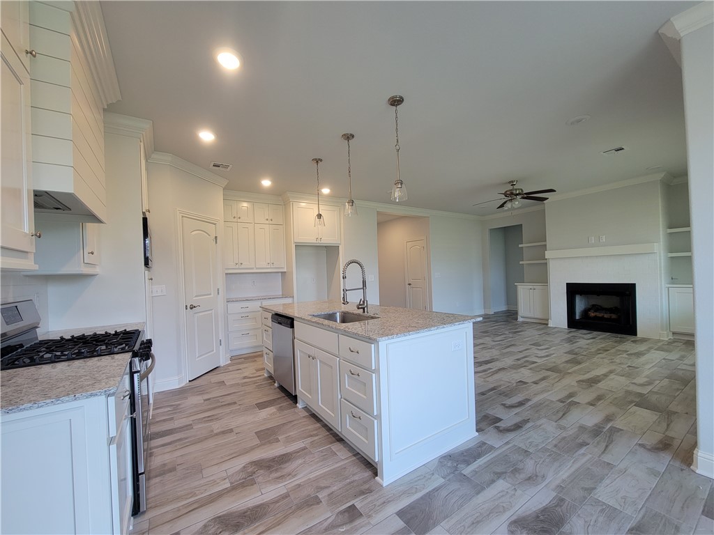 Ashmore Landing Sub Centerton - Residential Lease
