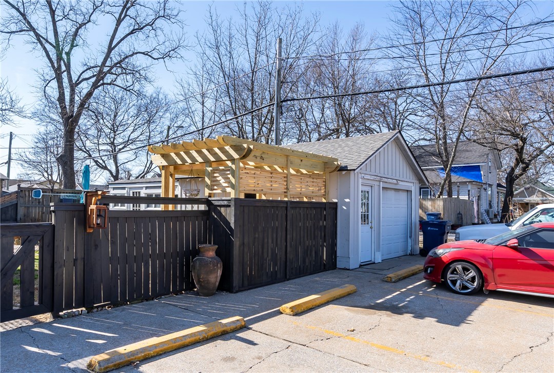 Carls Add Siloam Spgs - Residential