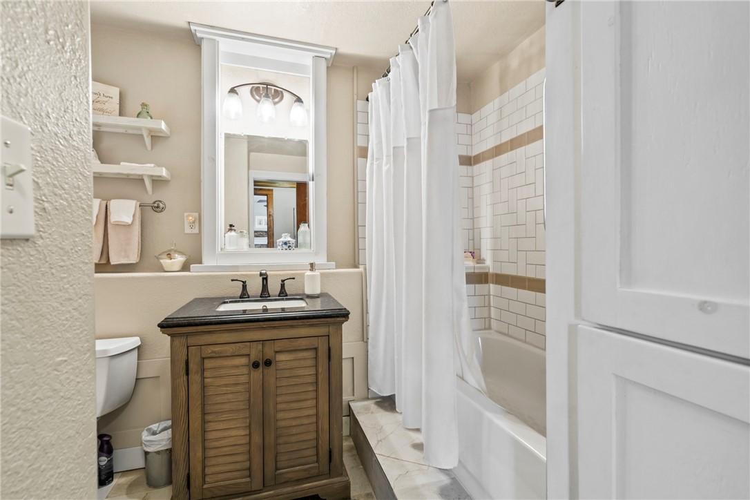 Carls Add Siloam Spgs - Residential