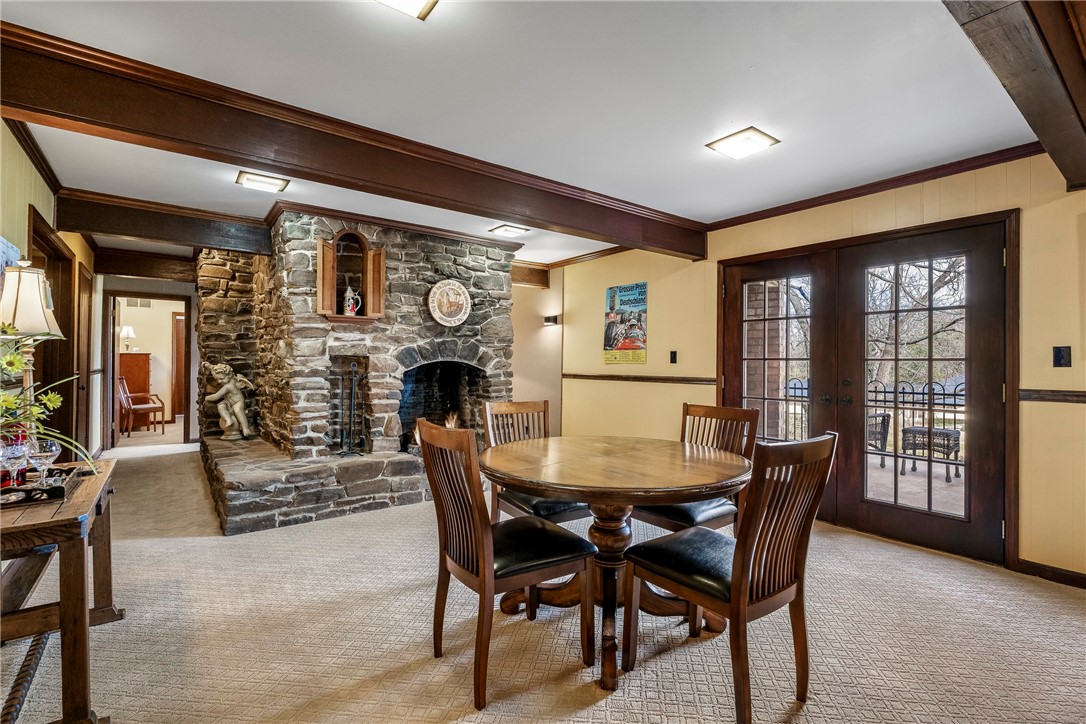 Carls Add Siloam Spgs - Residential