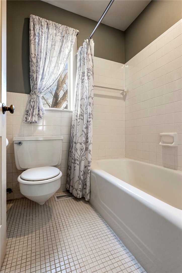 Carls Add Siloam Spgs - Residential