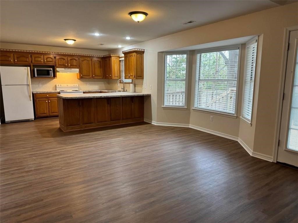 Lenham Heights Sub - Residential Lease