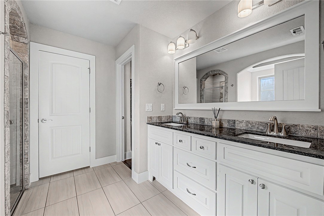 Quail Hollow Ph Ii Centerton - Residential