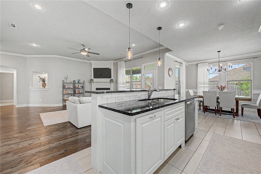 Quail Hollow Ph Ii Centerton - Residential