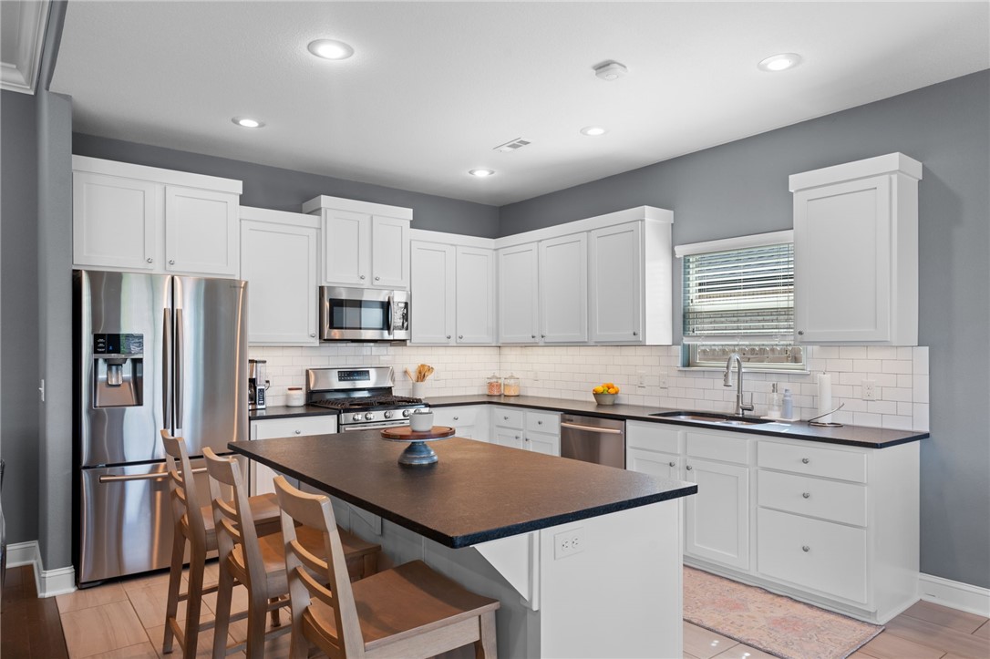 Legendary Sub Ph Ii D Springdale - Residential