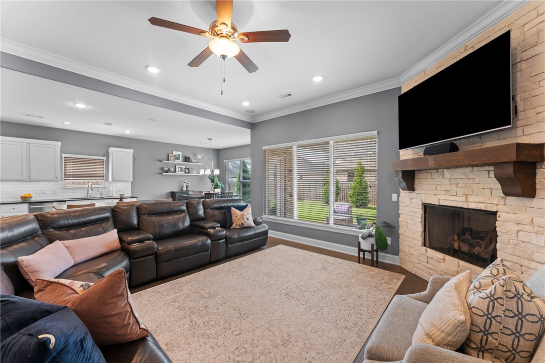 Legendary Sub Ph Ii D Springdale - Residential