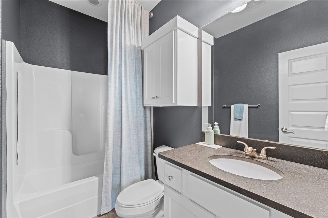 Legendary Sub Ph Ii D Springdale - Residential