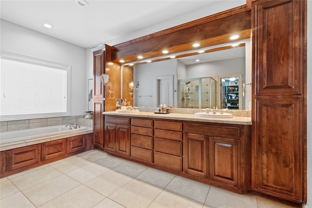 Creekstone - Residential