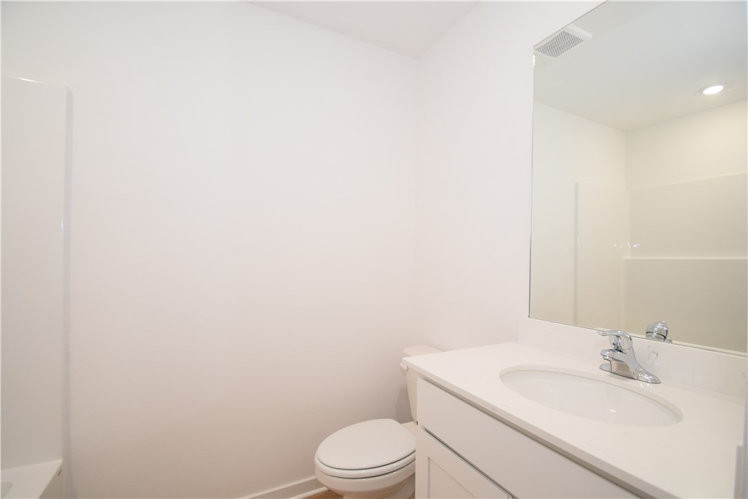 Wagon Wheel Crossing - Residential Lease