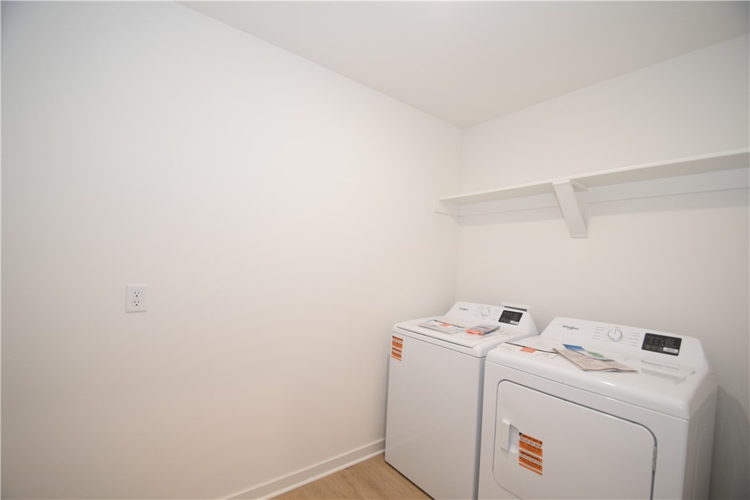 Wagon Wheel Crossing - Residential Lease