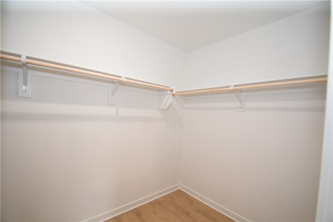 Wagon Wheel Crossing - Residential Lease