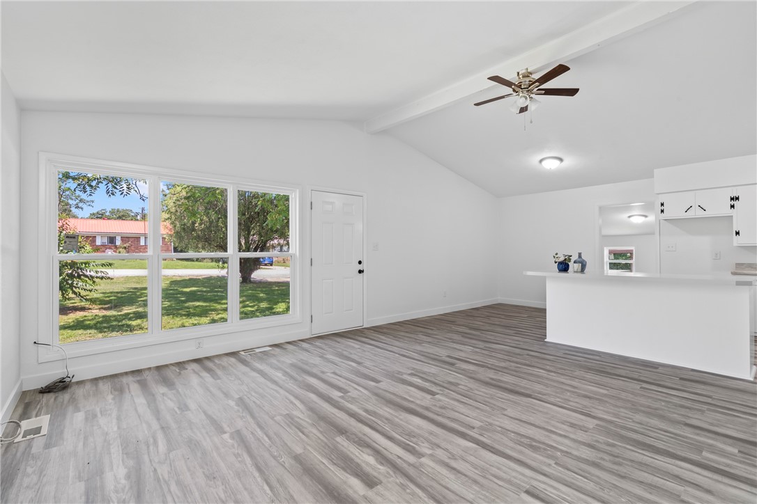 E N Coons Sub Rurban - Residential