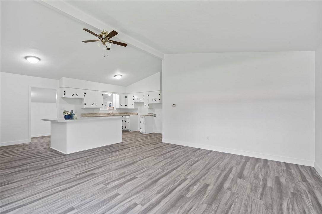 E N Coons Sub Rurban - Residential