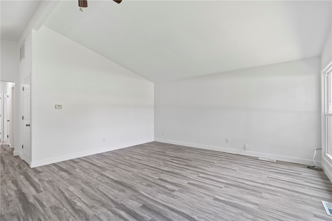 E N Coons Sub Rurban - Residential