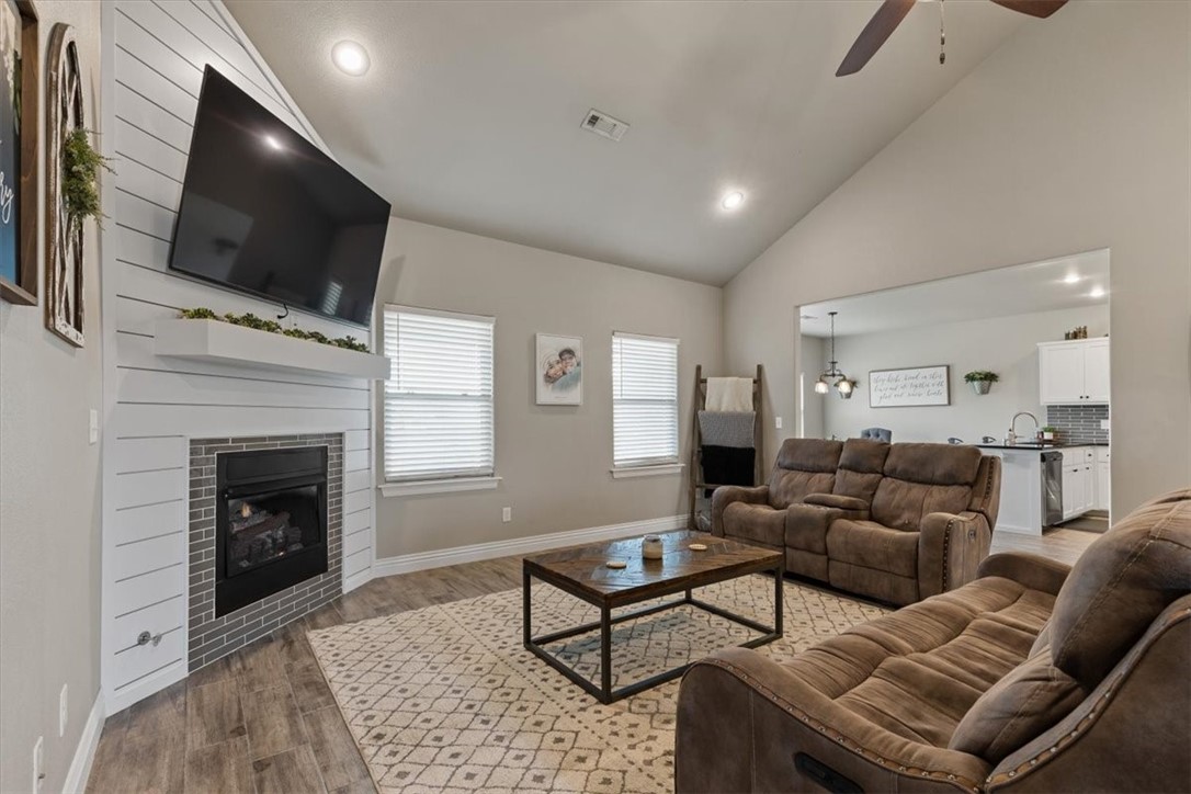 Prairie Meadows Sub Ph 3 - Residential