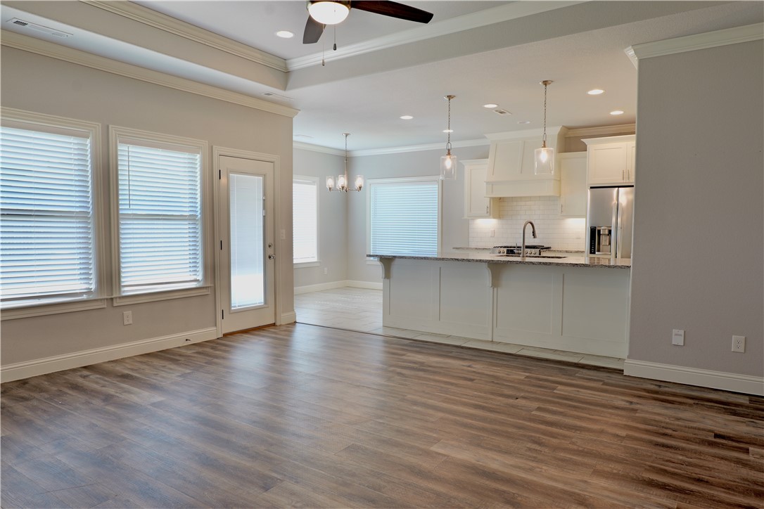 Creekview - Residential